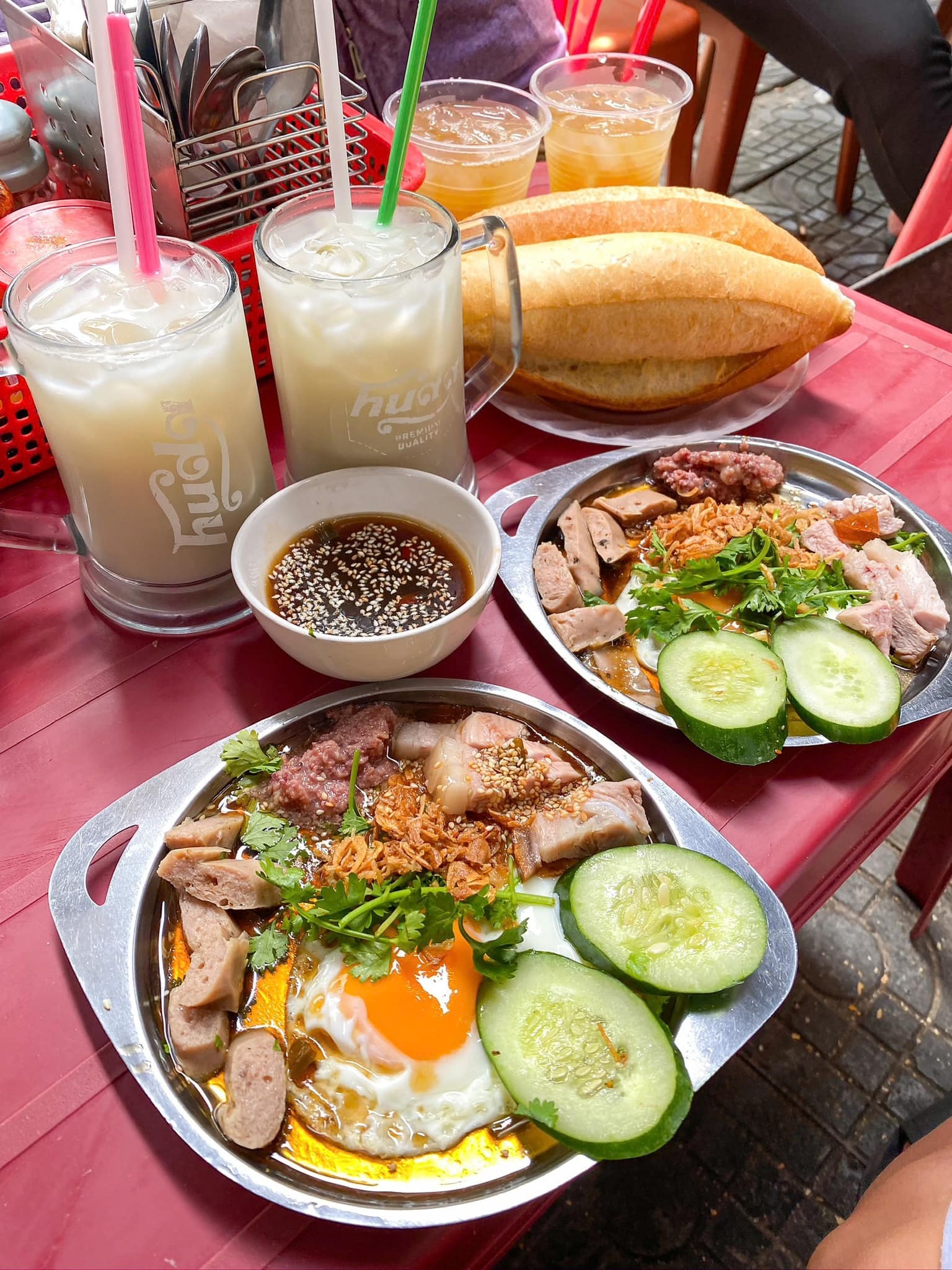 10 Quán bánh mì chảo Đà Nẵng ngon nổi tiếng khiến thực khách mê mẩn ngay từ lần đầu thưởng thức