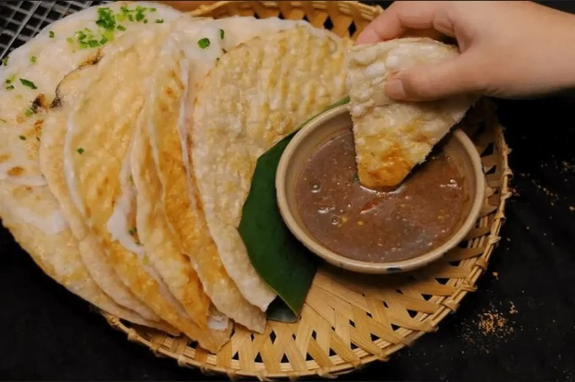 Bánh tráng đập Đà Nẵng ăn ở đâu ngon, đúng vị và đáng thử nhất?