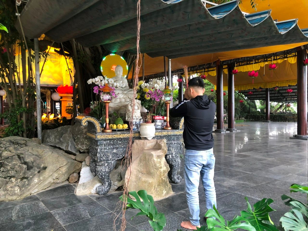 Chùa Không Tên Đà Nẵng có gì đặc biệt mà nhiều du khách tìm đến vãn cảnh tâm linh?
