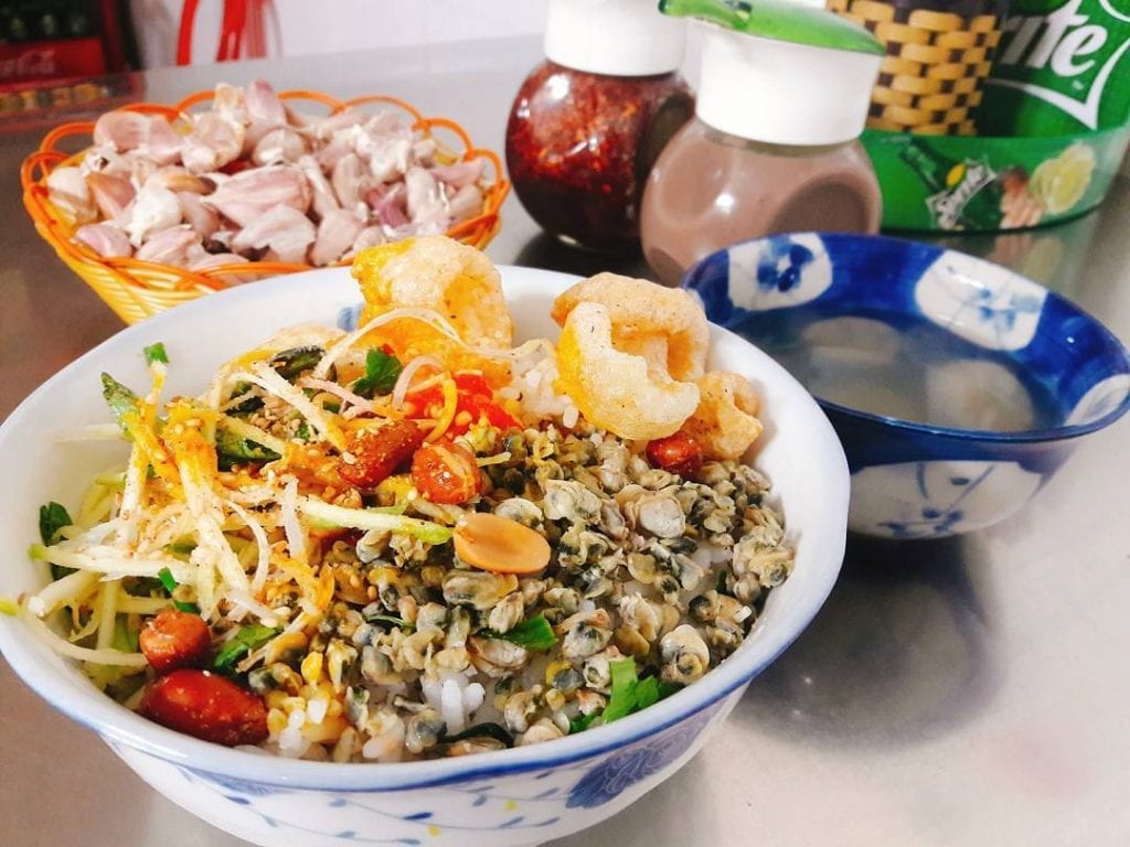 Cơm hến Đà Nẵng ăn ở đâu ngon? Gợi ý 6 quán được người địa phương yêu thích