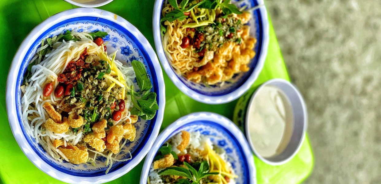 Cơm hến Đà Nẵng ăn ở đâu ngon? Gợi ý 6 quán được người địa phương yêu thích