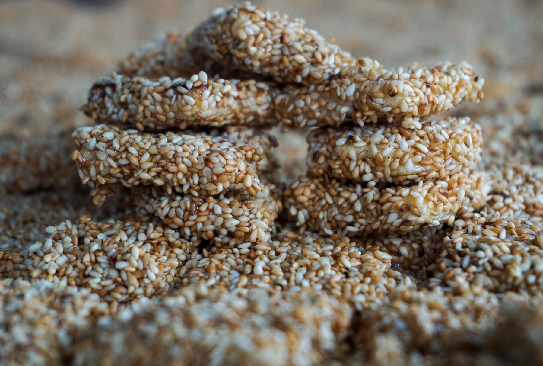 Đặc sản Đà Nẵng nên mua gì? Top 10 món ngon làm quà đậm vị miền biển