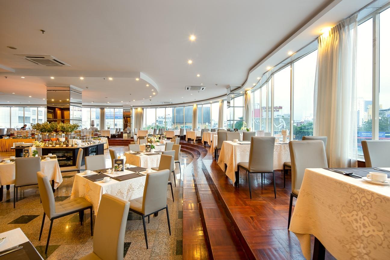 Khách sạn Mường Thanh Luxury Sông Hàn: Điểm dừng chân sang trọng giữa trung tâm thành phố