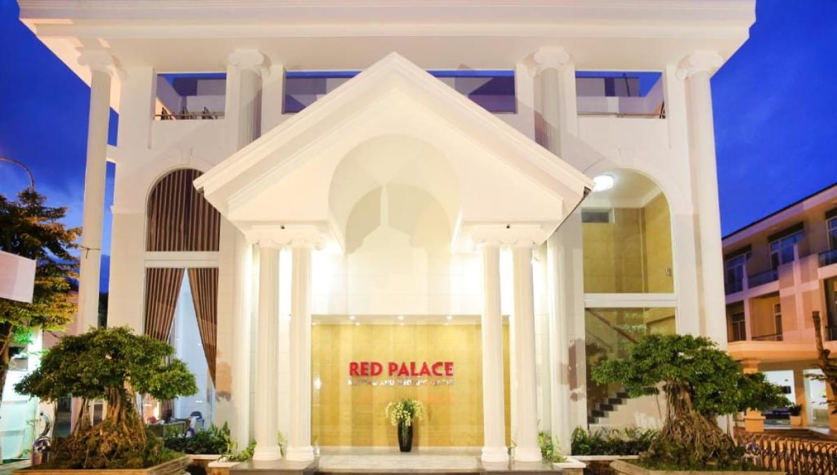 Khách sạn Red Palace: Không gian nghỉ dưỡng thanh lịch giữa trung tâm thành phố Đà Nẵng
