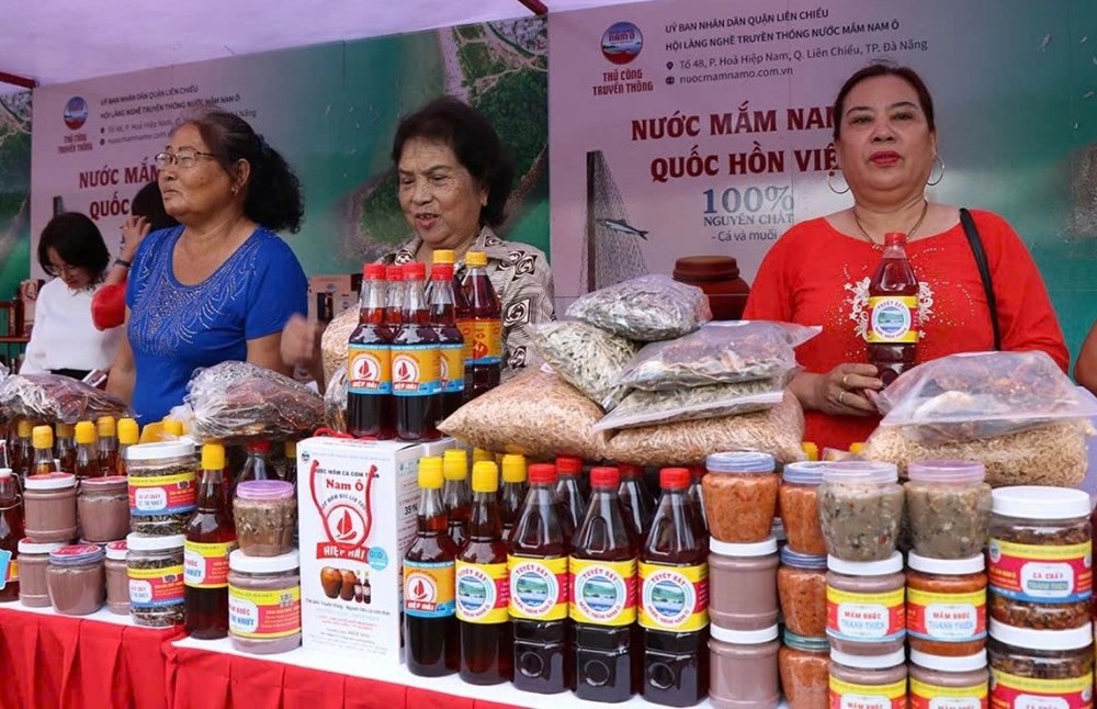 Làng nghề nước mắm Nam Ô: Khám phá di sản ẩm thực trăm năm bên vịnh Đà Nẵng