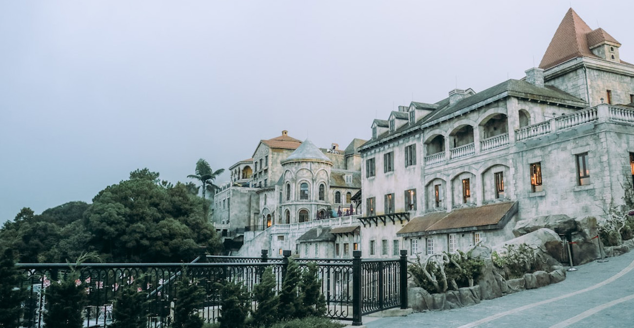 Lịch trình khám phá Đà Nẵng Hội An Bà Nà 2N1Đ chi tiết giúp bạn trải nghiệm trọn vẹn miền di sản