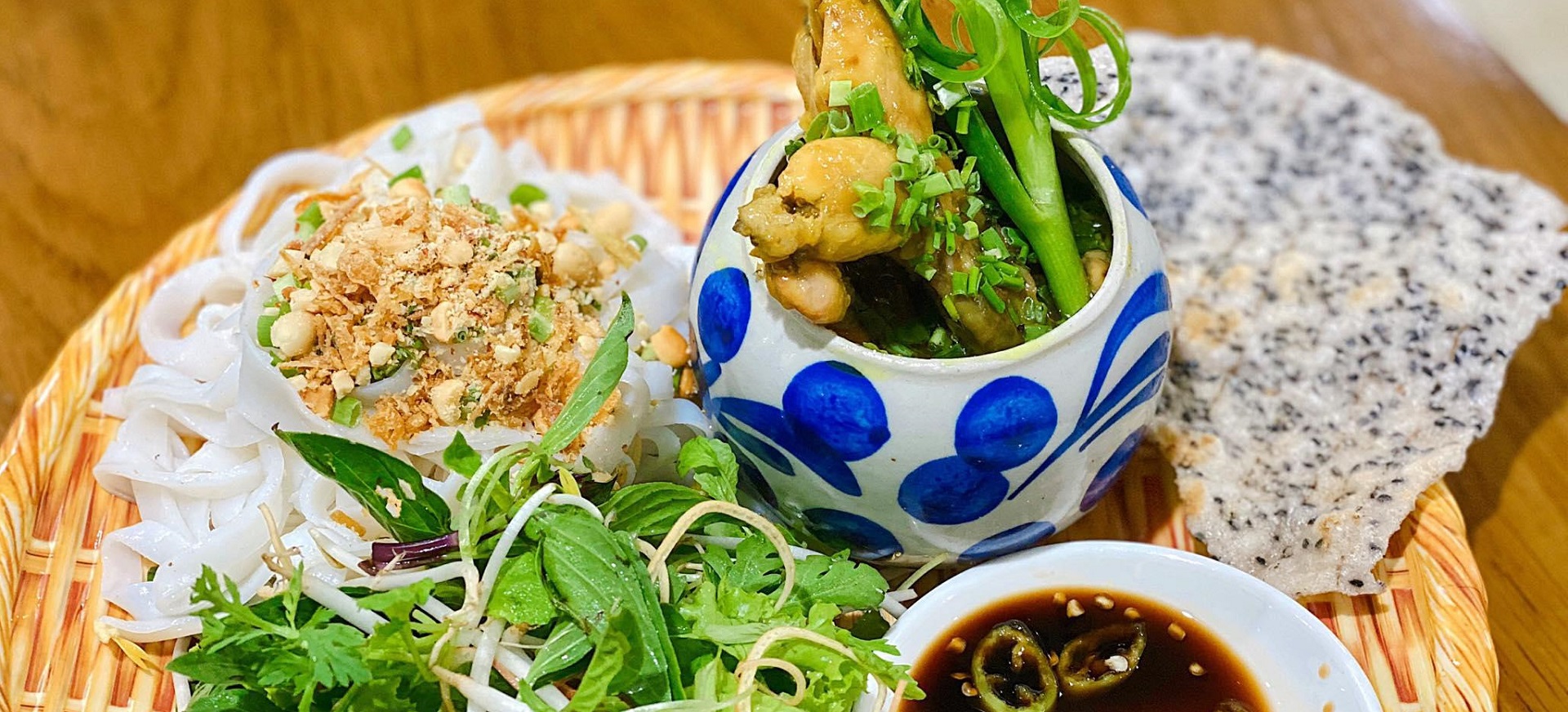 Mì Quảng Ếch Bếp Trang: Điểm Hẹn Ẩm Thực Đậm Đà Giữa Lòng Đà Nẵng