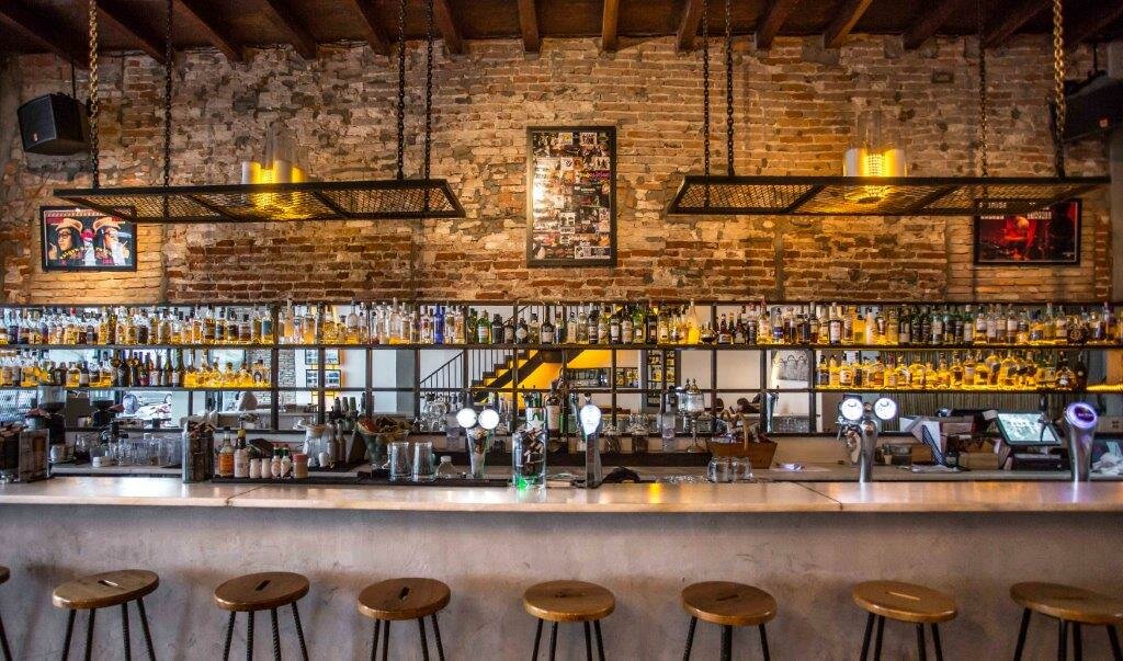 Quán bar Đà Nẵng nào đáng trải nghiệm về đêm? Top địa điểm nightlife sôi động cho du khách