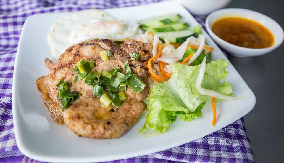 Quán cơm tấm Đà Nẵng chuẩn vị Sài Gòn và đáng thử khi du lịch hoặc sinh sống tại thành phố biển