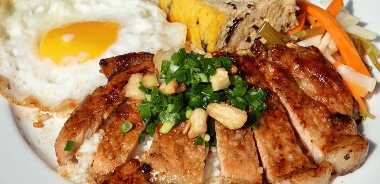 Quán cơm tấm Đà Nẵng chuẩn vị Sài Gòn và đáng thử khi du lịch hoặc sinh sống tại thành phố biển