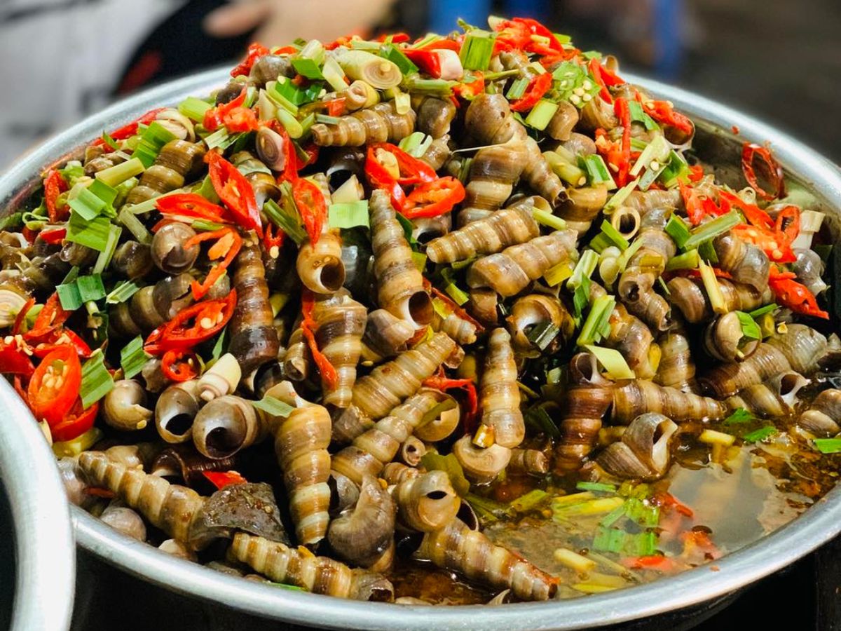 Quán ốc hút Đà Nẵng nào ngon? Gợi ý những địa chỉ ăn ốc hút chuẩn vị khiến du khách mê mẩn