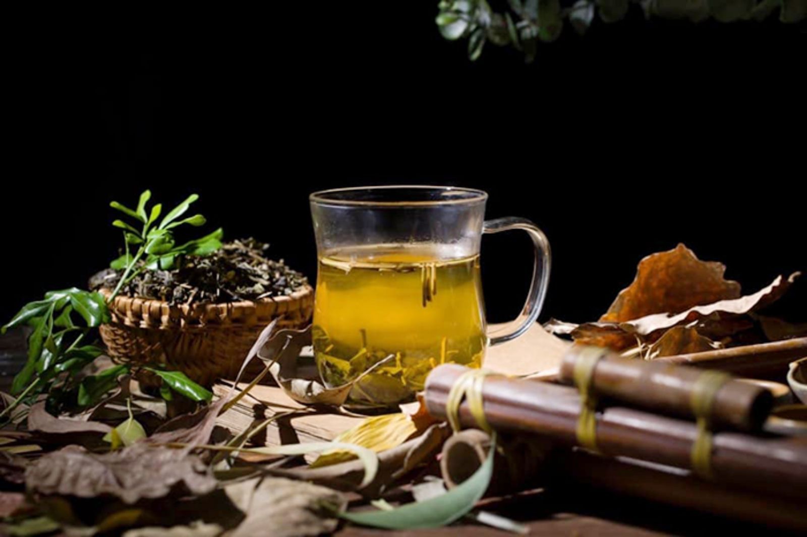 Trà sâm dứa có gì hấp dẫn mà nhiều du khách tìm mua khi đến Đà Nẵng?