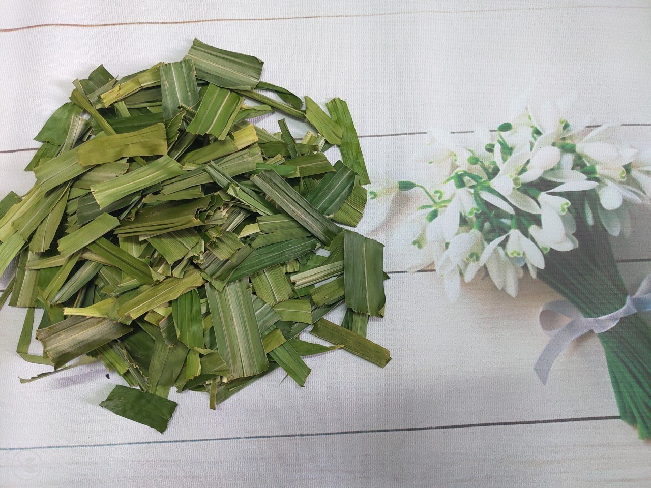 Trà sâm dứa có gì hấp dẫn mà nhiều du khách tìm mua khi đến Đà Nẵng?