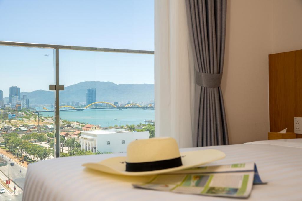 LAMANGA Hotel & Suites có tốt không Review chi tiết
