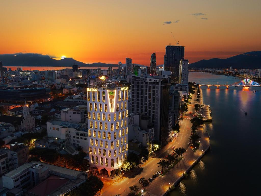Review Haian Riverfront Hotel Da Nang bên sông Hàn