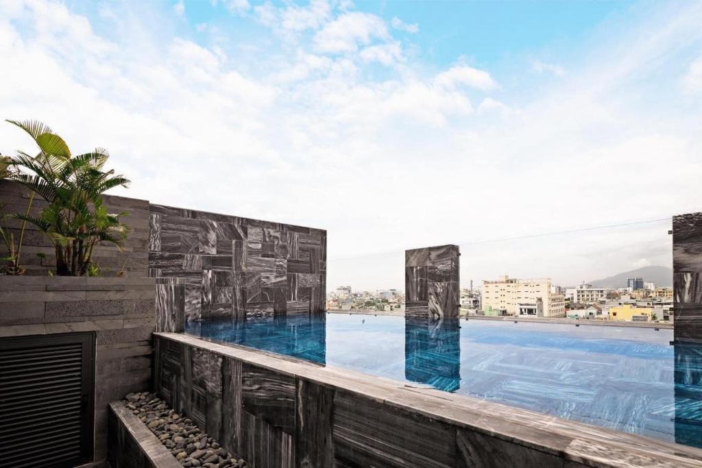 Review Hoang Thinh Hotel & Apartment Danang: Căn hộ tiện nghi trên đường 2 Tháng 9