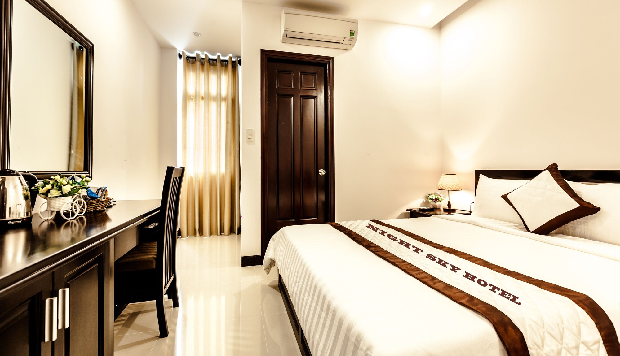 Review Khách sạn Night Sky Đà Nẵng chi tiết
