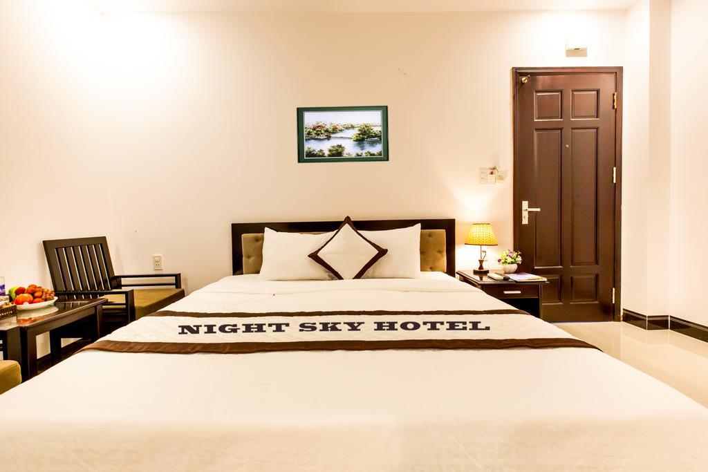 Review Khách sạn Night Sky Đà Nẵng chi tiết