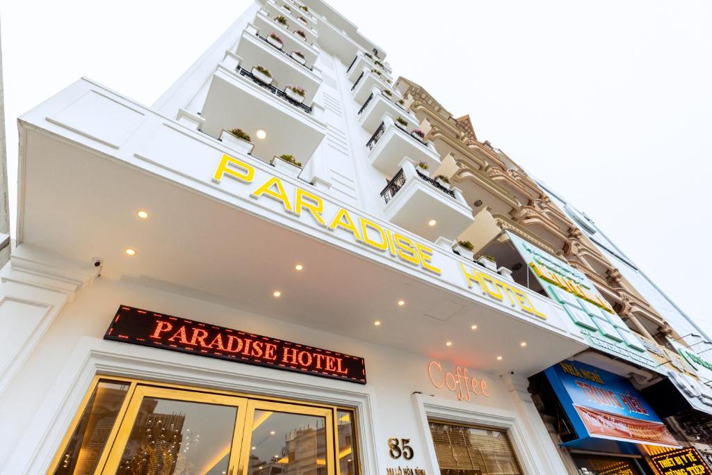 Review Khách sạn Paradise: Lưu trú gần sông Hàn và chợ Hàn