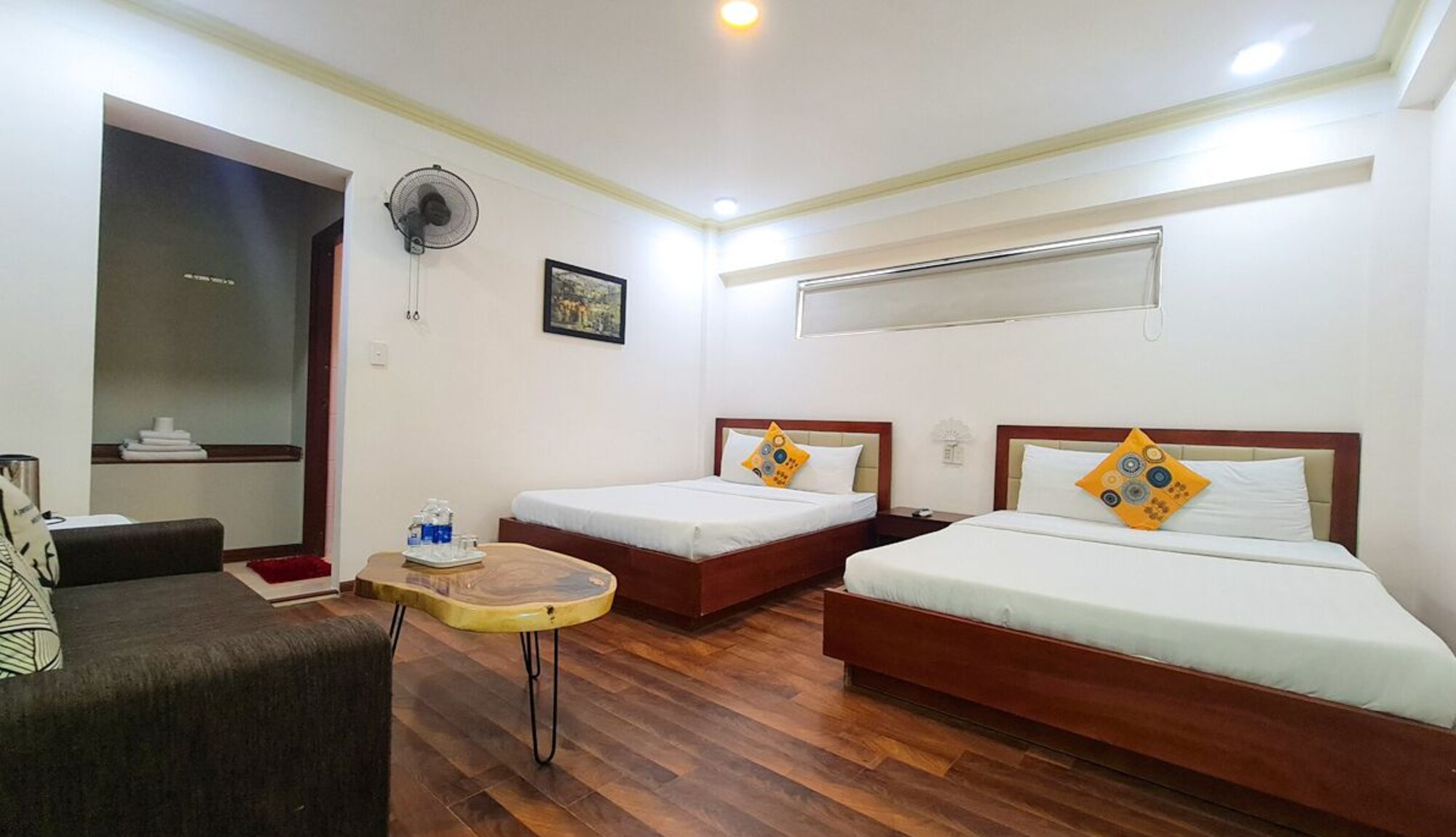 Review Khách sạn Quán Quân Đà Nẵng chi tiết và thực tế