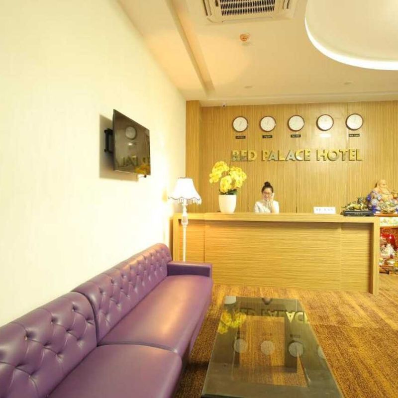 Review Khách sạn Red Palace Đà Nẵng chi tiết