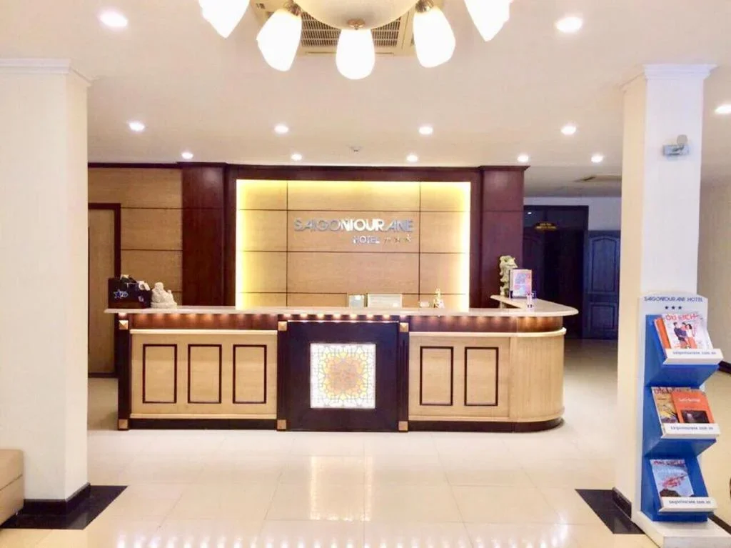 Review Khách sạn Saigontourane Đà Nẵng chi tiết từ phòng nghỉ đến tiện ích