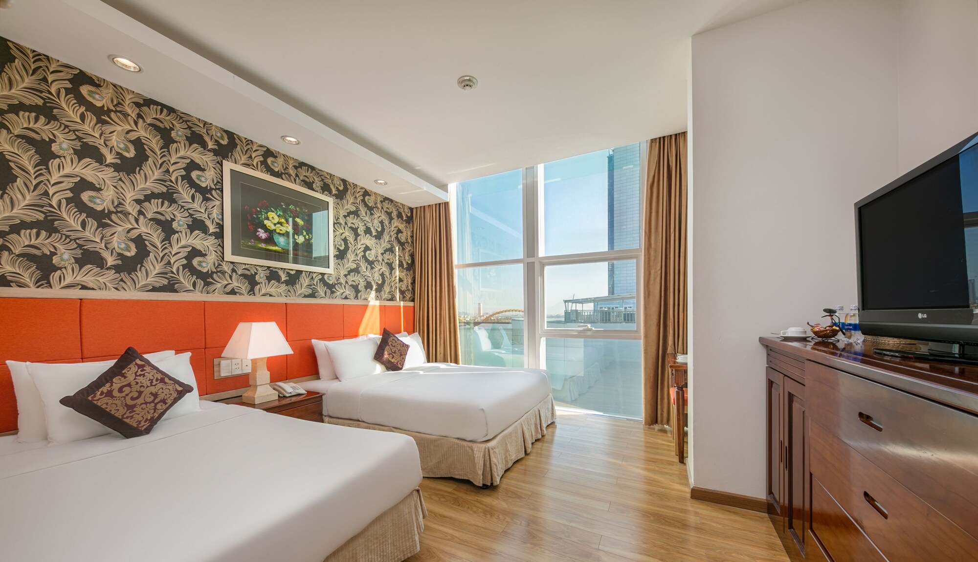 Review Khách sạn Sun River Đà Nẵng chi tiết từ vị trí đến phòng nghỉ