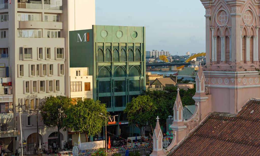 Review M Village Hotel Da Nang Centre – Free Laundry and Kitchen chi tiết