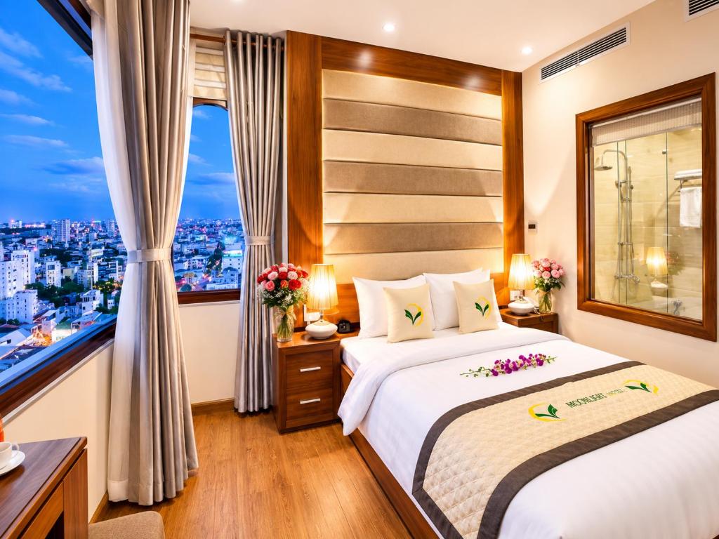 Review Moonlight Hotel Da Nang chi tiết về phòng nghỉ và dịch vụ