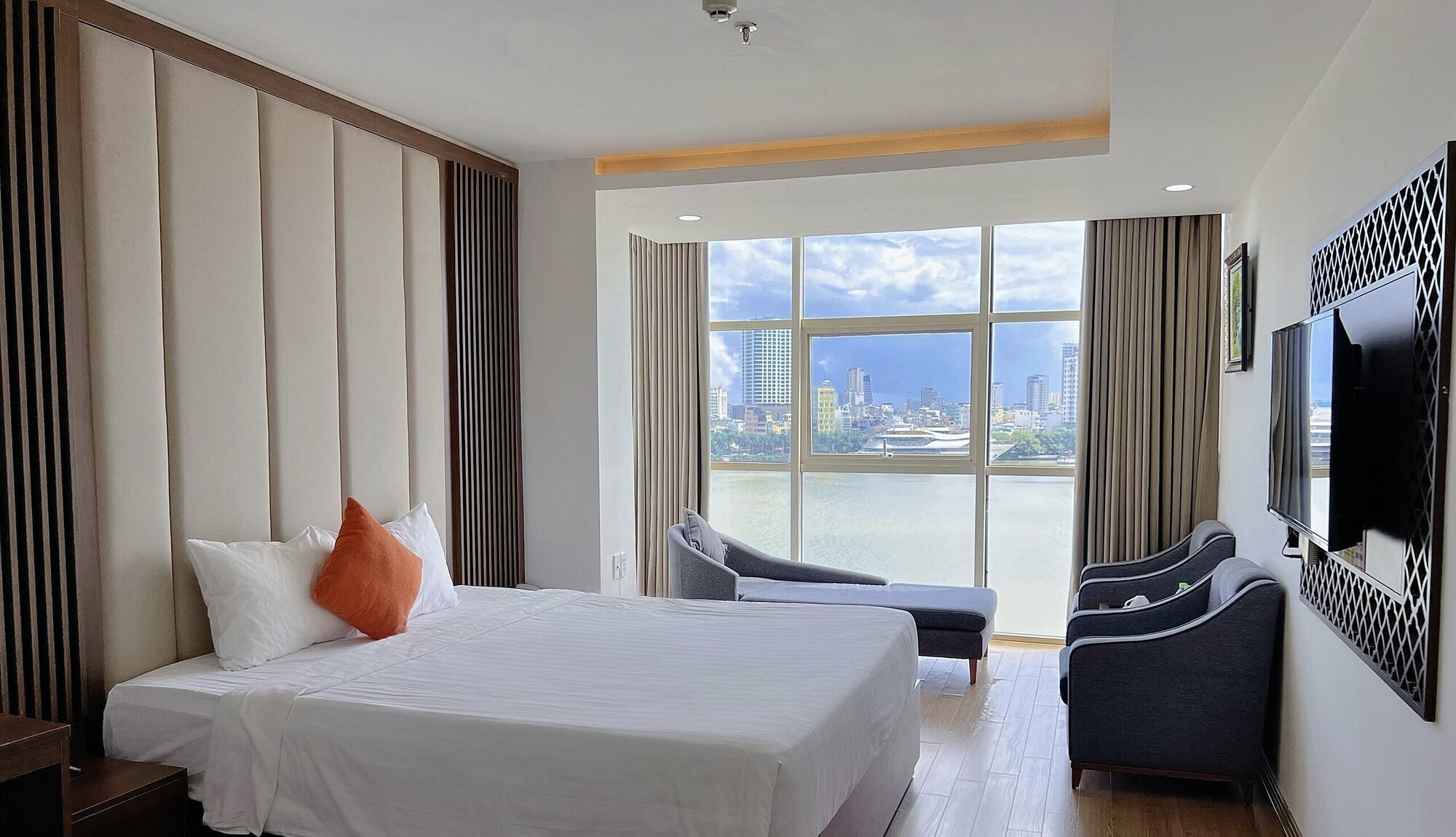 Review Pariat Hotel & Apartment Đà Nẵng chi tiết