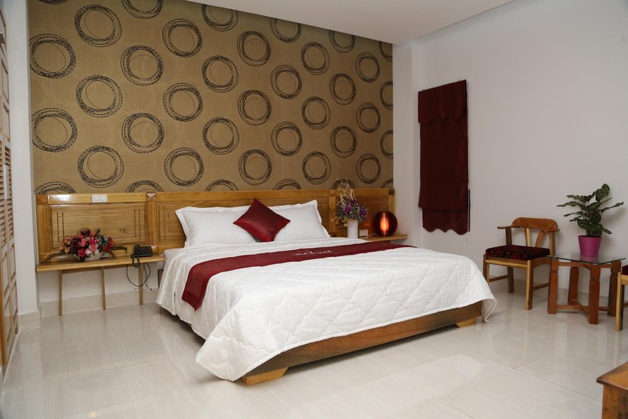 Review Red Diamond Đà Nẵng by Bay Luxury: Lưu trú gần Bảo tàng Chăm