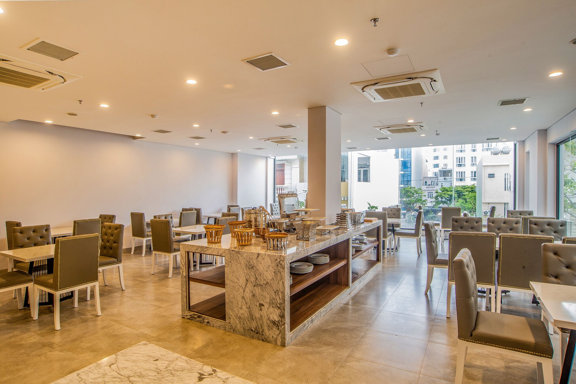 Review Sea Light Hotel Đà Nẵng chi tiết từ vị trí đến dịch vụ