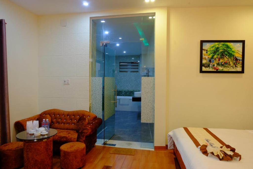 Review Thanh Hoang Chau Hotel chi tiết về phòng nghỉ và dịch vụ
