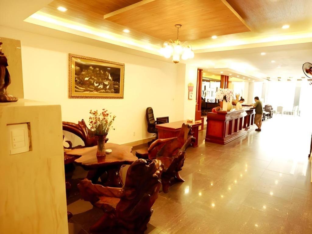 Review Xuan Hung Hotel: Khách sạn trung tâm gần chợ Hàn Đà Nẵng