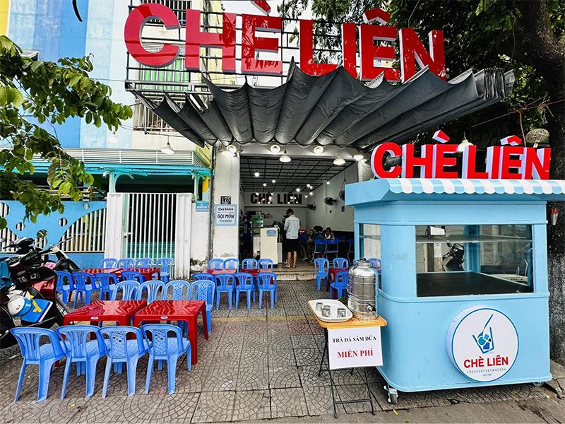 Chè Liên Đà Nẵng Có Gì Đặc Biệt? Review Quán Chè Thái Sầu Riêng Nổi Tiếng Đà Thành