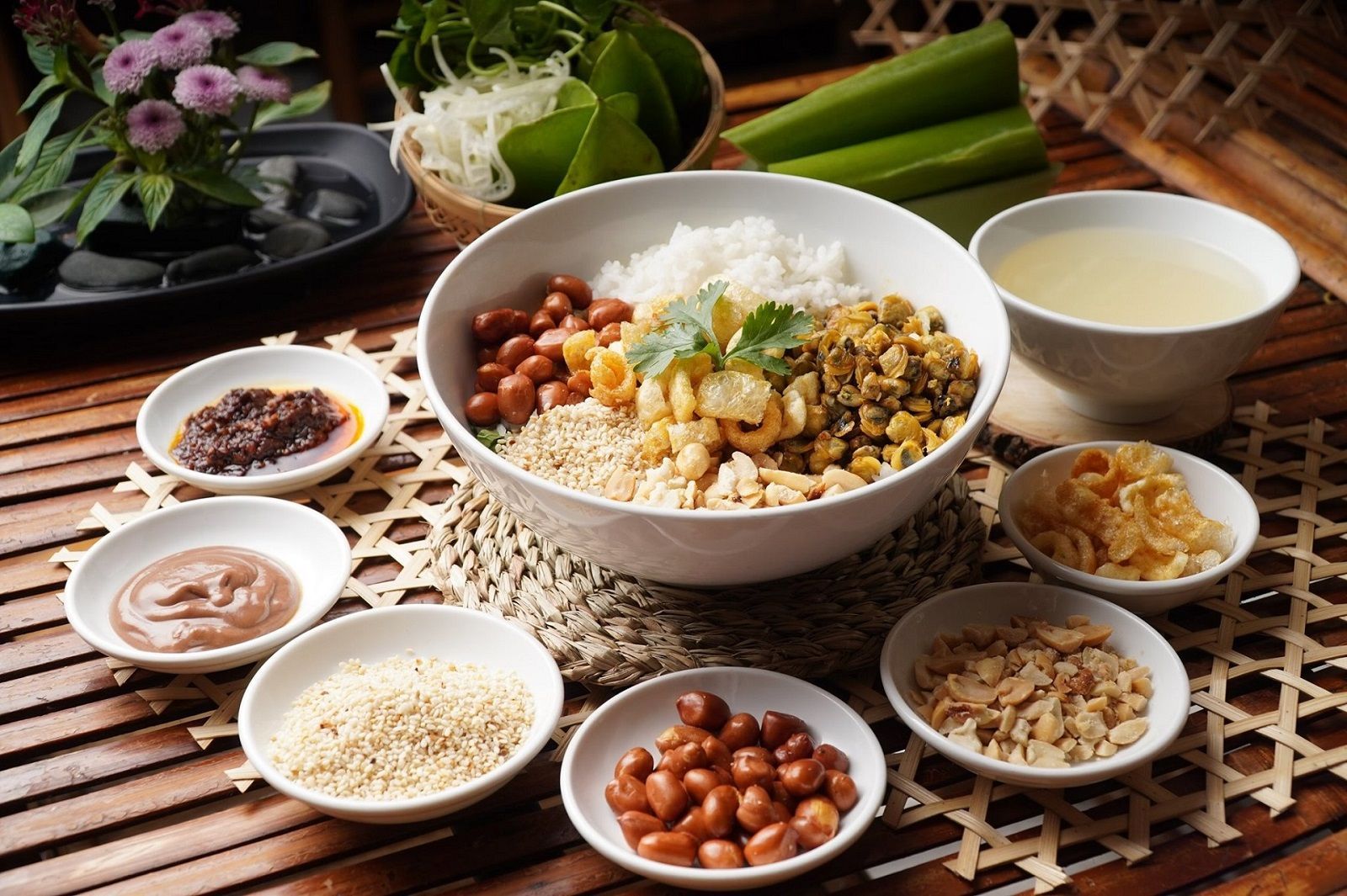 Cơm hến Đà Nẵng ăn ở đâu ngon? Gợi ý 6 quán được người địa phương yêu thích