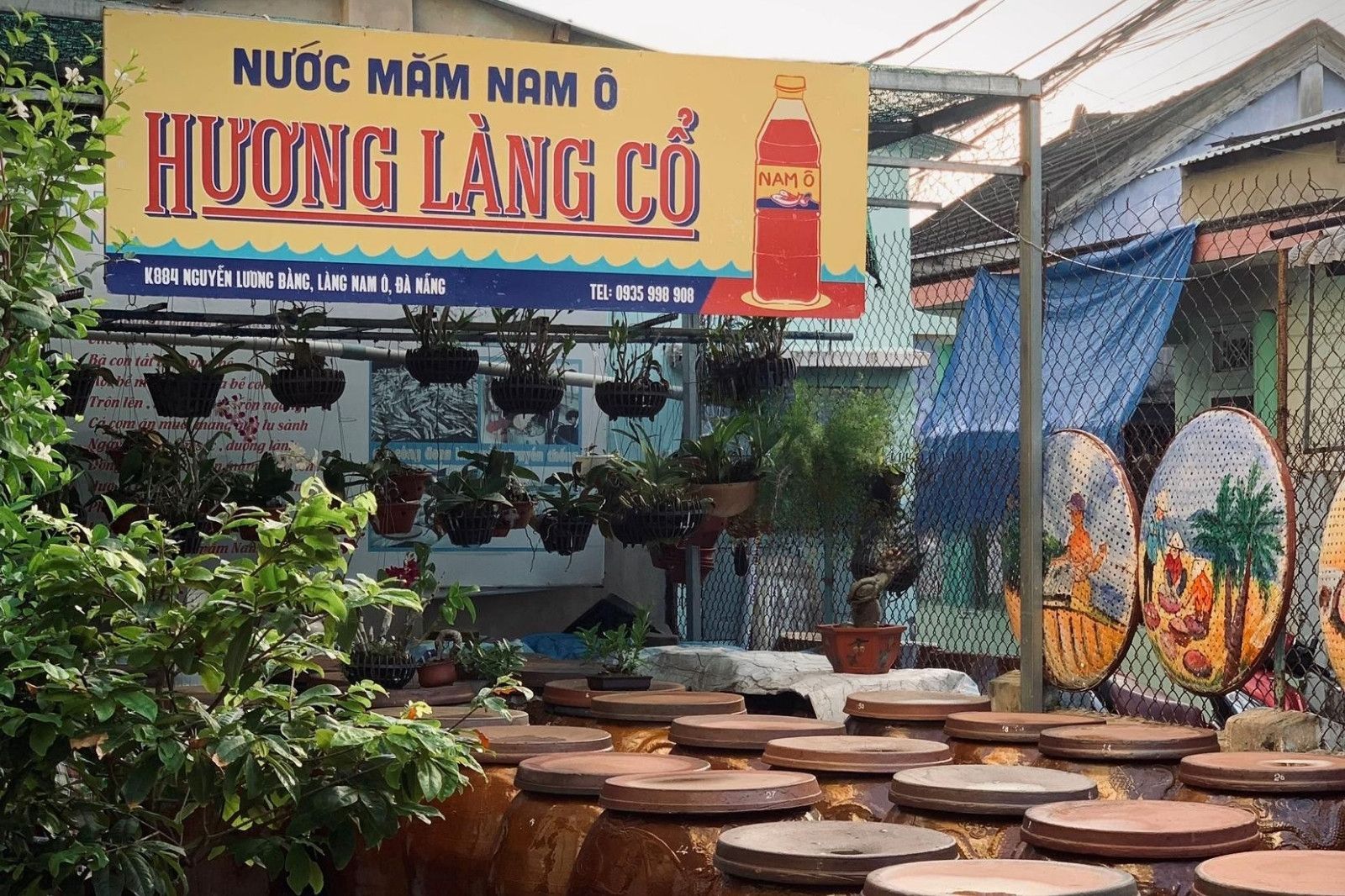 Làng nghề nước mắm Nam Ô: Khám phá di sản ẩm thực trăm năm bên vịnh Đà Nẵng